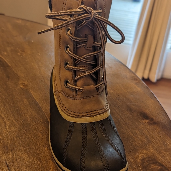 Sorel Slimpack Lace 2 waterproof boots, new in box - Picture 3 of 3